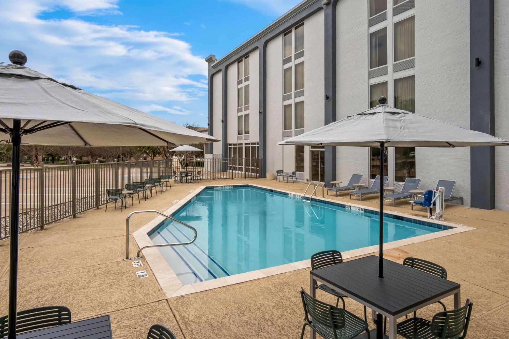 Spark By Hilton Richardson Dallas Exterior photo