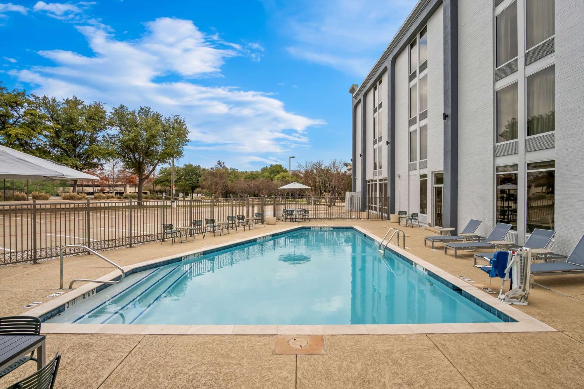 Spark By Hilton Richardson Dallas Exterior photo